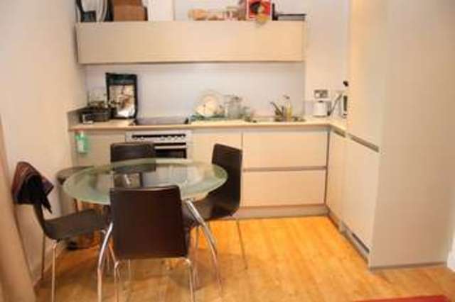  Image of 2 bedroom Flat for sale in Hereford Road London E3 at Queensgate House  Bow, E3 2FN