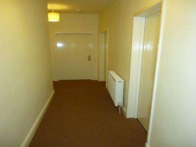  Image of 4 bedroom Flat to rent in Bow Street Stirling FK8 at Stirling  Stirling, FK8 1BS
