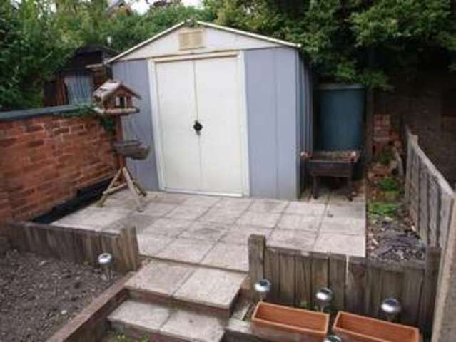  Image of 3 bedroom Terraced house for sale in Bowbridge Road Newark NG24 at Bowbridge Road  Newark, NG24 4BZ