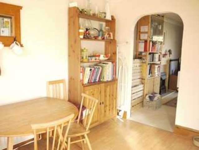  Image of 4 bedroom Detached house to rent in Royston Avenue Eastleigh SO50 at Royston Avenue Boyatt Wood Eastleigh, SO50 4NH