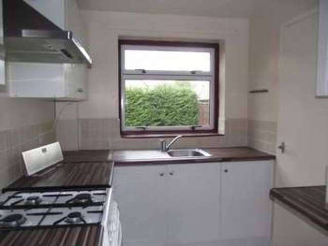  Image of 3 bedroom Semi-Detached house to rent in Buckland Close Eastleigh SO50 at Buckland Close  EASTLEIGH, SO50 4RD