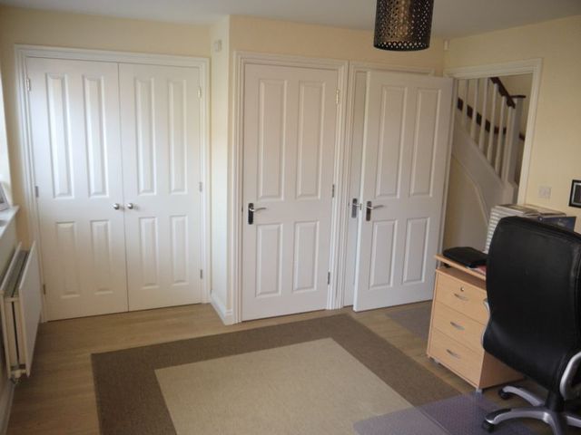  Image of 4 bedroom Terraced house to rent in Crestwood View Eastleigh SO50 at Crestwood View  Eastleigh, SO50 4NF