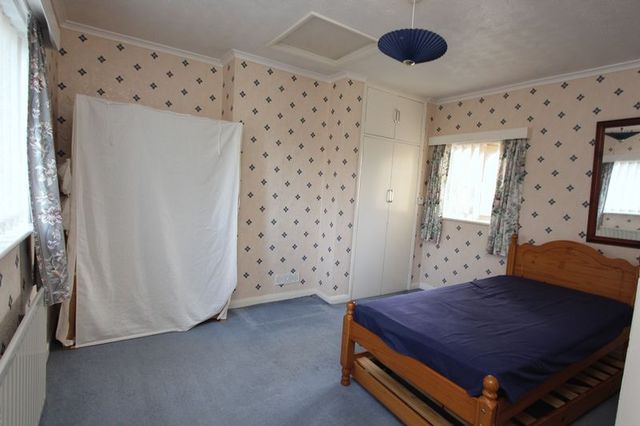  Image of 3 bedroom Semi-Detached house to rent in The Recess Eastleigh SO50 at The Recess  Eastleigh, SO50 4GF