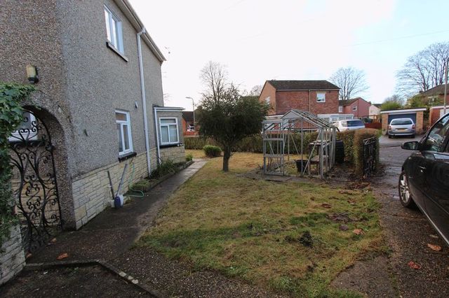  Image of 3 bedroom Semi-Detached house to rent in The Recess Eastleigh SO50 at The Recess  Eastleigh, SO50 4GF