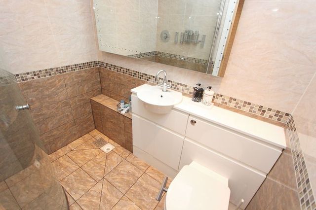  Image of 4 bedroom Detached house to rent in Denbigh Close Eastleigh SO50 at Denbigh Close BOYATT WOOD Eastleigh, SO50 4QN