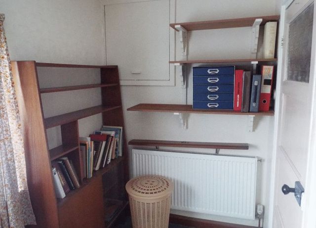  Image of 3 bedroom Semi-Detached house for sale in Brackenfield Avenue Bentilee Stoke-on-Trent ST2 at Brackenfield Avenue Bentilee Stoke-On-Trent, ST2 0DG