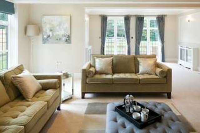  Image of 5 bedroom Detached house for sale in The Woods Northwood HA6 at Oxhey Drive South  Northwood, HA6 3EX