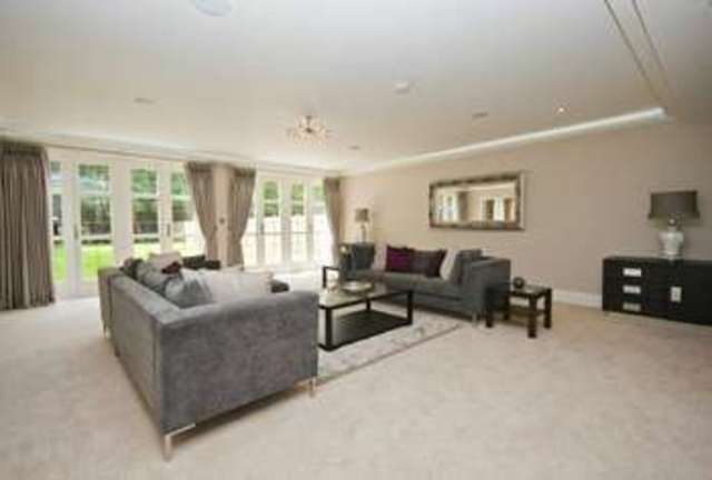  Image of 6 bedroom Detached house for sale in The Woods Northwood HA6 at Oxhey Drive South  Northwood, HA6 3EX