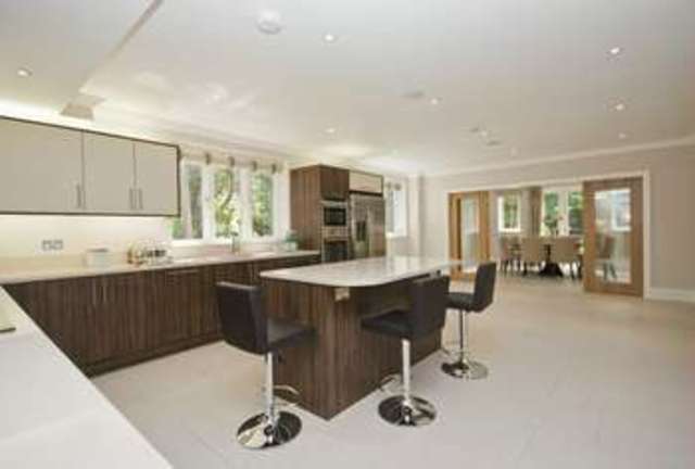  Image of 6 bedroom Detached house for sale in The Woods Northwood HA6 at Oxhey Drive South  Northwood, HA6 3EX