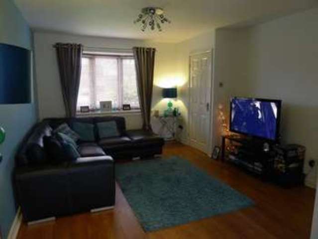  Image of 3 bedroom Semi-Detached house to rent in Bradbury Close Gateshead NE10 at Bradbury Close  Gateshead, NE10 8UF