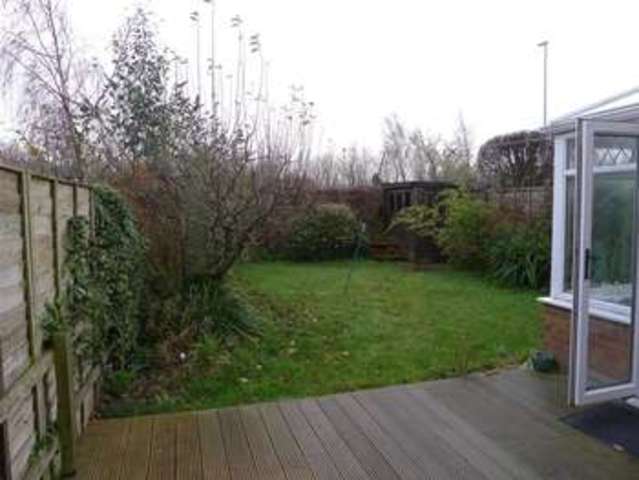  Image of 3 bedroom Semi-Detached house to rent in Bradbury Close Gateshead NE10 at Bradbury Close  Gateshead, NE10 8UF