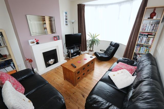  Image of 4 bedroom Semi-Detached house for sale in Braunstone Lane Leicester LE3 at Braunstone Lane  Leicester, LE3 2RT