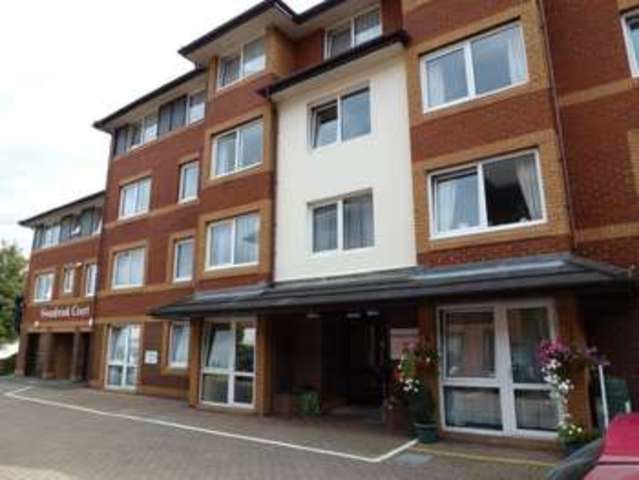  Image of 1 bedroom Flat for sale in Bridge Avenue Maidenhead SL6 at Bridge Avenue  Maidenhead, SL6 1YZ