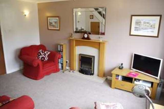  Image of 3 bedroom Semi-Detached house for sale in Bridge Lane Pollington Goole DN14 at Pollington East Yorkshire, DN14 0HD
