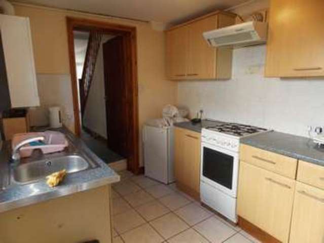  Image of 1 bedroom Property to rent in Bridge Road Cowley Uxbridge UB8 at Bridge Road  Uxbridge, UB8 2QW