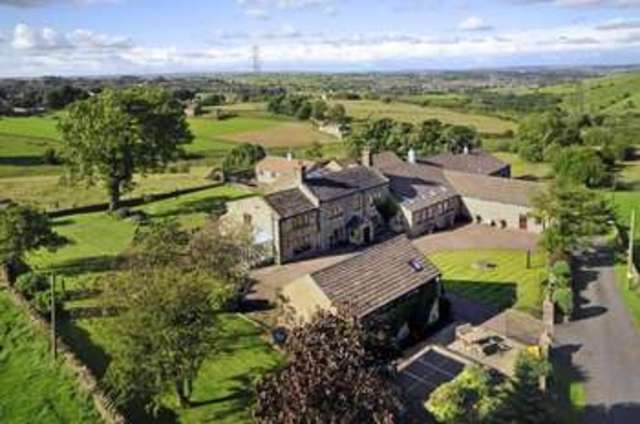  Image of 5 bedroom Detached house for sale in Bridle Stile Lane Queensbury Bradford BD13 at Queensbury Bradford Queensbury, BD13 1NW