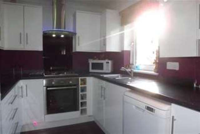  Image of 2 bedroom Maisonette to rent in Barry Way Basingstoke RG22 at Basingstoke, RG22 4NQ