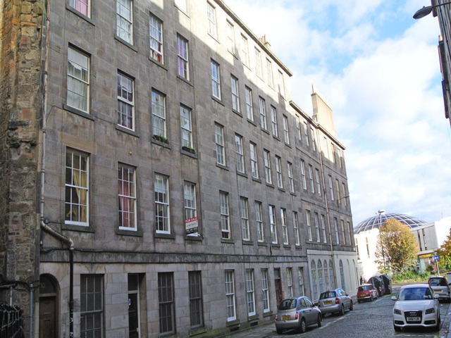  Image of 1 bedroom Flat to rent in Brighton Street Edinburgh EH1 at City Centre Edinburgh Edinburgh, EH1 1HD