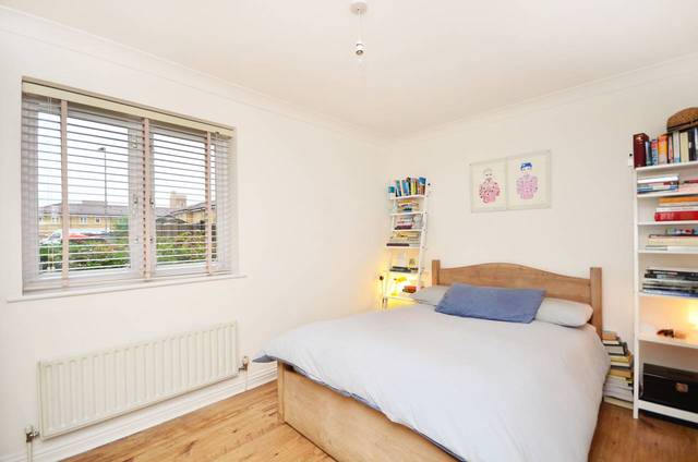  Image of 1 bedroom Flat for sale in Brinkworth Way Trowbridge Road London E9 at Brinkworth Way  Hackney Wick, E9 5LE