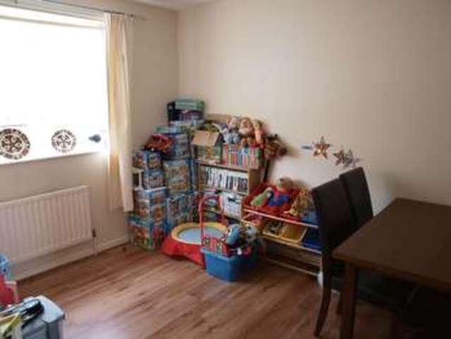  Image of 3 bedroom Flat for sale in Brisbane Court Balderton Newark NG24 at Brisbane Court Balderton Newark, NG24 3PS