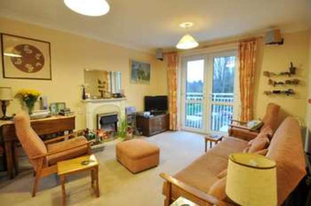  Image of 2 bedroom Retirement Property for sale in Bristol Road Selly Oak Birmingham B29 at Bristol Road Selly Oak Birmingham, B29 6NE