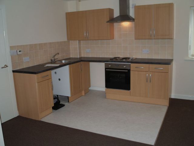  Image of 2 bedroom Flat to rent in Britonside Avenue Kirkby Liverpool L32 at Britonside Avenue  Liverpool, L32 6SZ