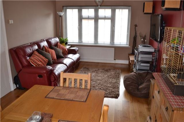  Image of 4 bedroom Town House for sale in Brittany Mews Brittany Road St. Leonards-on-Sea TN38 at Brittany Road  East Sussex, TN38 0YU