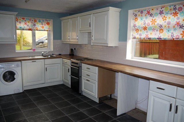  Image of 3 bedroom Semi-Detached house for sale in Broadacres Avenue Carlton Goole DN14 at Carlton East Yorkshire, DN14 9NE