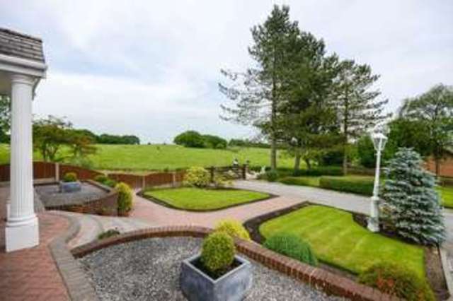  Image of 4 bedroom Detached house for sale in Broadhurst Lane Wrightington Wigan WN6 at Broadhurst Lane Wrightington Wigan, WN6 9RX