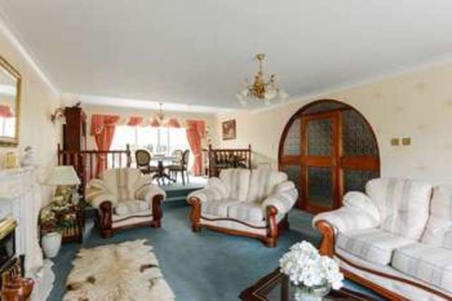  Image of 4 bedroom Detached house for sale in Broadhurst Lane Wrightington Wigan WN6 at Broadhurst Lane Wrightington Wigan, WN6 9RX