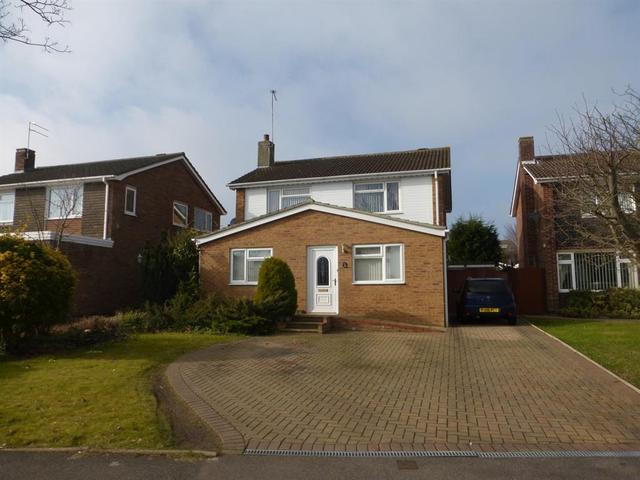  Image of 4 bedroom Detached house for sale in Broadwaters Road Lowestoft NR33 at Broadwaters Road  Lowestoft, NR33 9HY