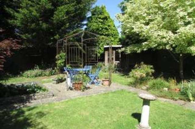  Image of 4 bedroom Semi-Detached house for sale in Broadway Chilton Polden Bridgwater TA7 at Chilton Polden, TA7 9DJ
