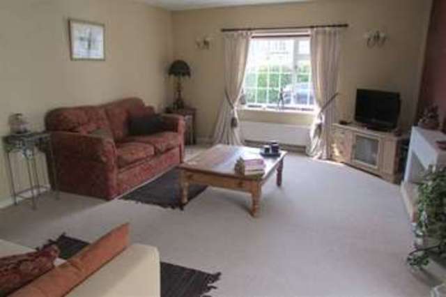  Image of 4 bedroom Semi-Detached house for sale in Broadway Chilton Polden Bridgwater TA7 at Chilton Polden, TA7 9DJ