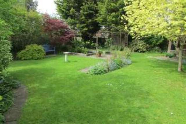  Image of 4 bedroom Semi-Detached house for sale in Broadway Chilton Polden Bridgwater TA7 at Chilton Polden, TA7 9DJ