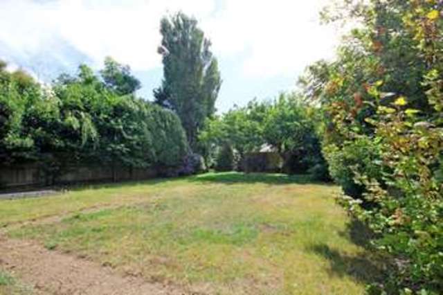  Image of 5 bedroom Detached house for sale in Broadway Southbourne Bournemouth BH6 at Broadway Hengistbury Head Bournemouth, BH6 4EJ