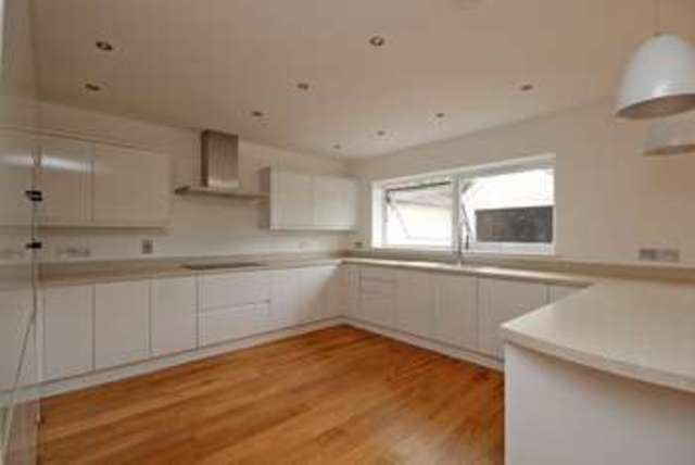  Image of 5 bedroom Detached house for sale in Broadway Southbourne Bournemouth BH6 at Broadway Hengistbury Head Bournemouth, BH6 4EJ