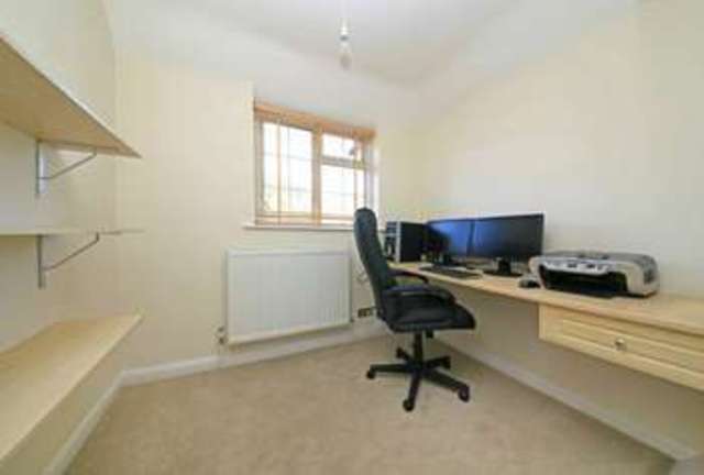  Image of 4 bedroom Detached house for sale in Broadwood Avenue Ruislip HA4 at Ruislip, HA4 7XS