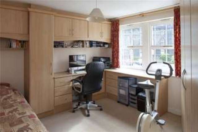  Image of 6 bedroom Town House for sale in Brodrick Drive Ilkley LS29 at Ilkley West Yorkshire Ilkley, LS29 9SN
