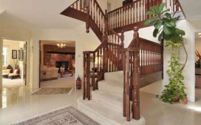  Image of 5 bedroom Detached house for sale in Bromwich Lane Hagley Stourbridge DY9 at 34 Bromwich Lane  Stourbridge, DY9 0QZ