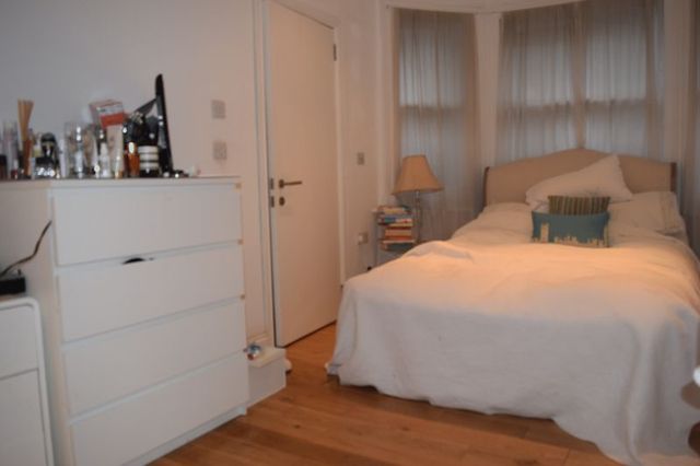  Image of 2 bedroom Flat to rent in Brondesbury Villas London NW6 at Brondesbury Villas  London, NW6 6AG