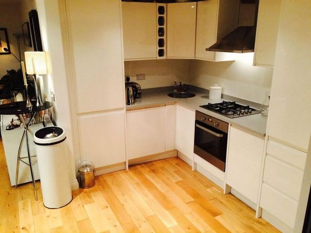  Image of 2 bedroom Flat to rent in Brondesbury Villas London NW6 at Brondesbury Villas  London, NW6 6AG