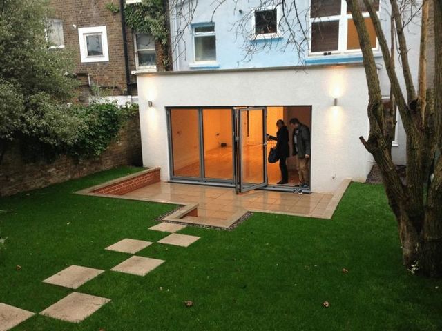  Image of 2 bedroom Flat to rent in Brondesbury Villas London NW6 at Brondesbury Villas  London, NW6 6AG