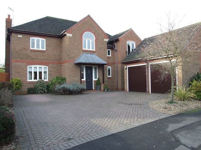  Image of 6 bedroom Detached house for sale in Brook Lane Loughborough LE11 at Brook Lane  Loughborough, LE11 3RA