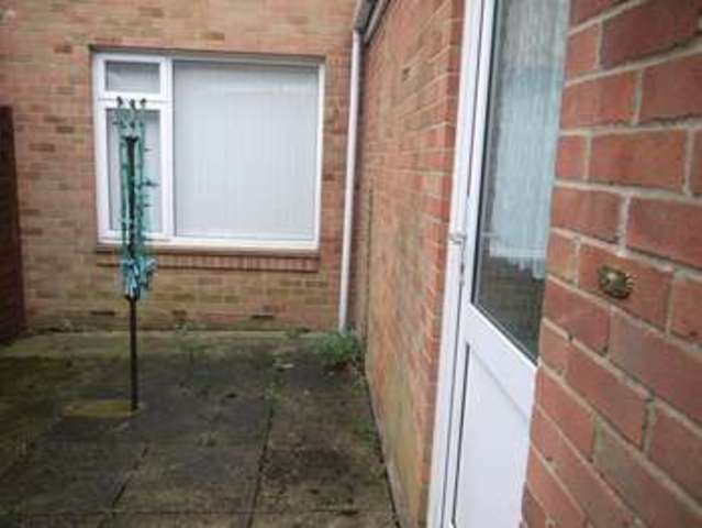  Image of 3 bedroom Semi-Detached house to rent in Brook Road Fair Oak Eastleigh SO50 at Brook Road Fair Oak Eastleigh, SO50 7BA