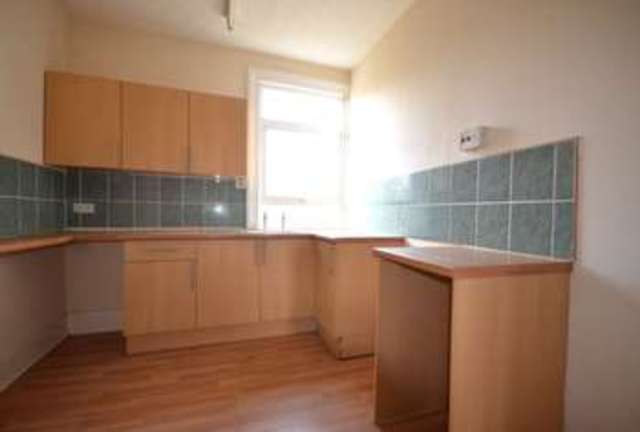  Image of 2 bedroom Flat for sale in Brookdale Terrace Dawlish EX7 at Brookdale Terrace  Dawlish, EX7 9PF
