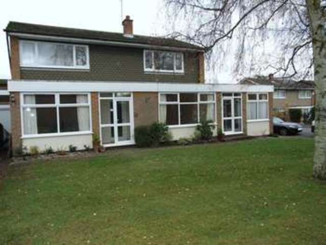  Image of 5 bedroom Detached house for sale in Brookfield Avenue Loughborough LE11 at Brookfield Avenue  Loughborough, LE11 3LN