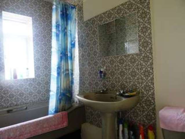  Image of 3 bedroom Terraced house for sale in Brookfield Park Weston Bath BA1 at Weston Bath Lansdown, BA1 4JG