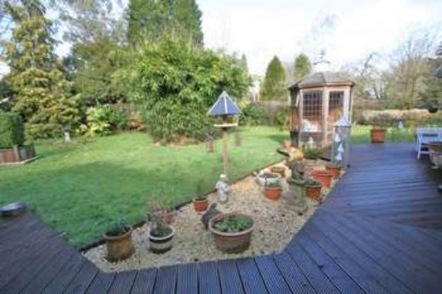  Image of 4 bedroom Detached house for sale in Brooks Green Brooks Green Horsham RH13 at Brooks Green  West Sussex, RH13 0TR