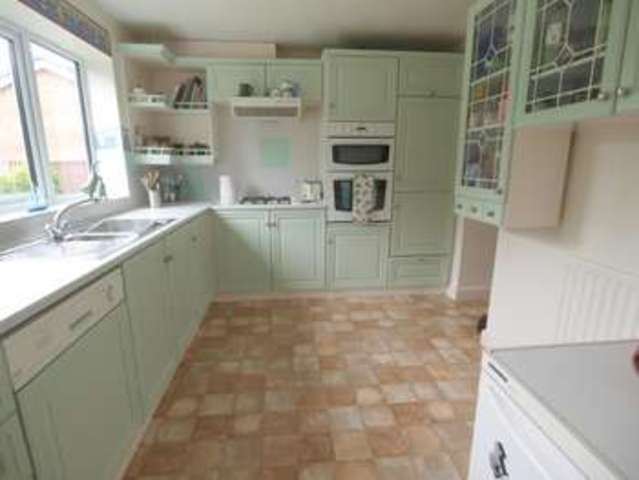  Image of 4 bedroom Detached house for sale in Brookside Road Chapel-En-Le-Frith High Peak SK23 at Chapel-en-le-Frith  High Peak, SK23 0NE