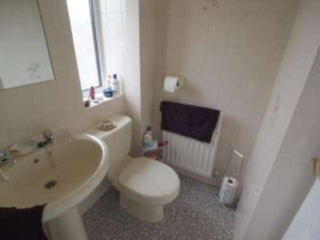  Image of 4 bedroom Detached house for sale in Brookside Road Chapel-En-Le-Frith High Peak SK23 at Chapel-en-le-Frith  High Peak, SK23 0NE